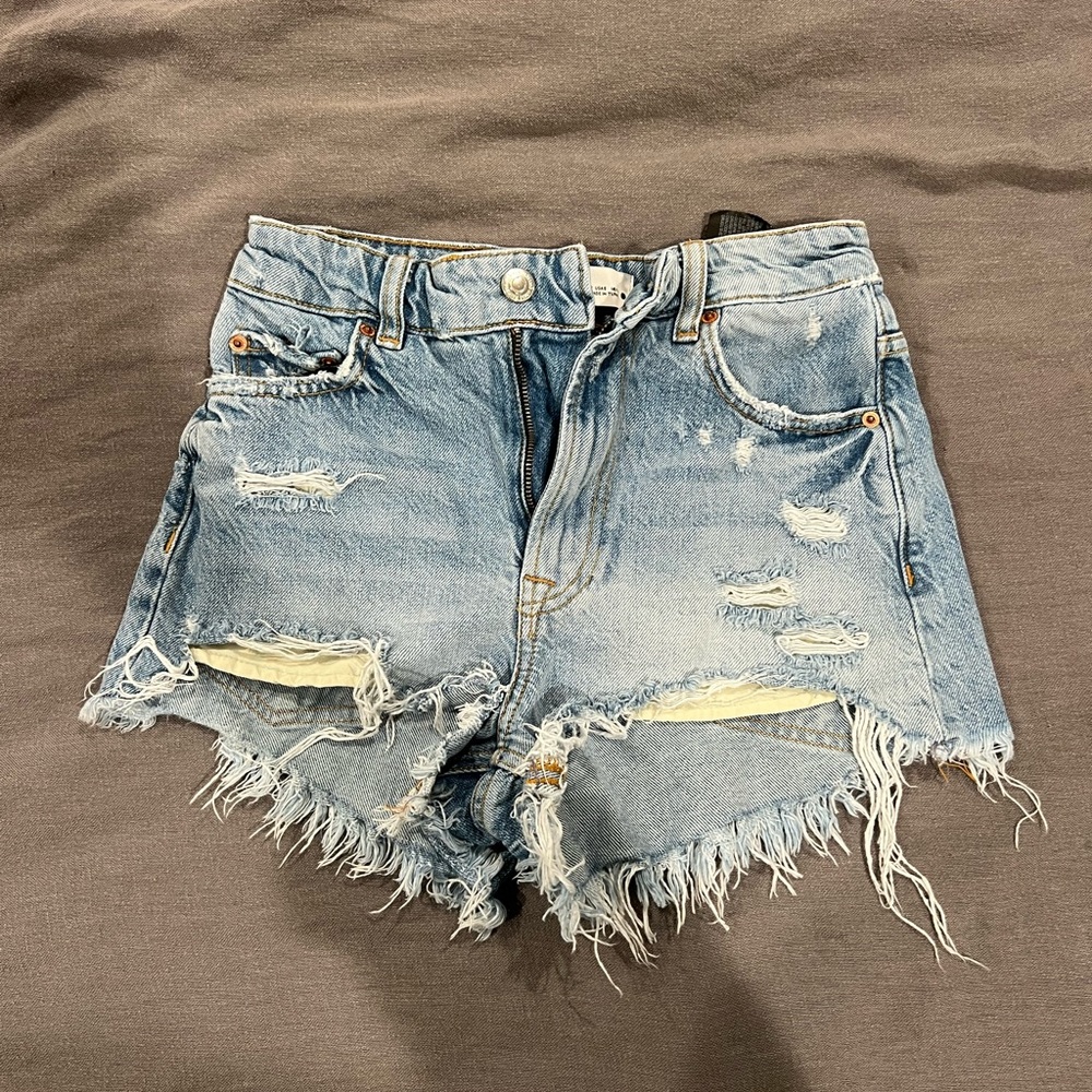 Zara Light Wash High Waisted Jean Shorts